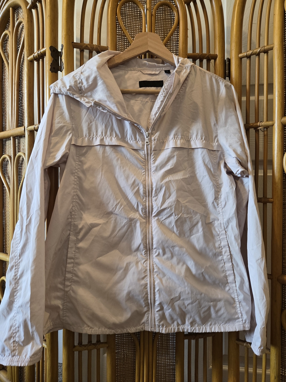Uniqlo Cream Lightweight Rain jacket